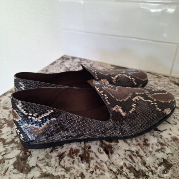 Pedro Garcia Brown Leather snike print Loafers  Size 38.5 - Picture 2 of 9